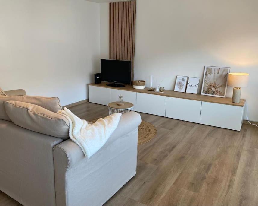 L'Essentiel Apartment ดีน็อง ภายนอก รูปภาพ
