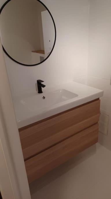 L'Essentiel Apartment ดีน็อง ภายนอก รูปภาพ