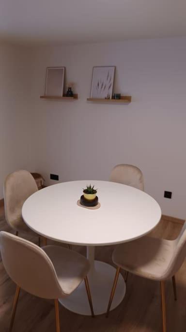 L'Essentiel Apartment ดีน็อง ภายนอก รูปภาพ